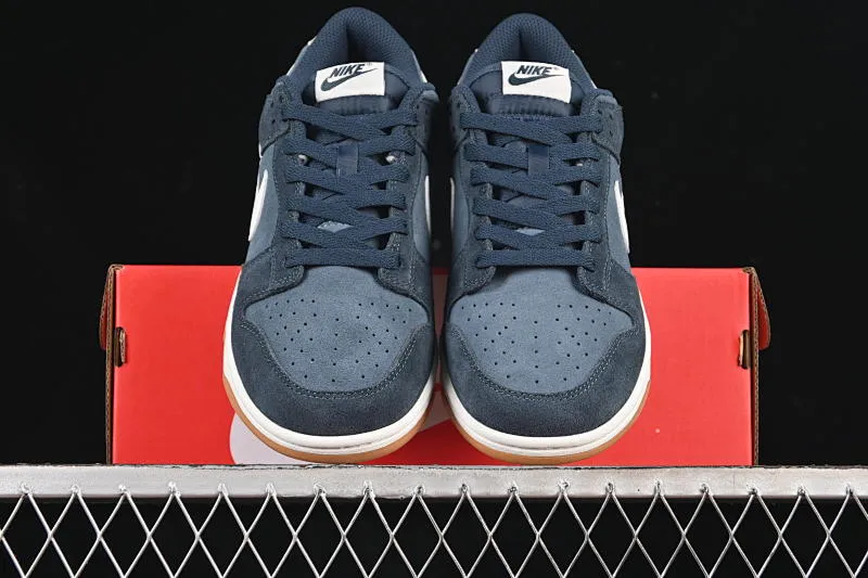 All categories Nk SB Dunk series Nk SB Dunk Low low-top sneakers Nike Dunk Low black and blue color low-top casual sneakers HQ1931-400